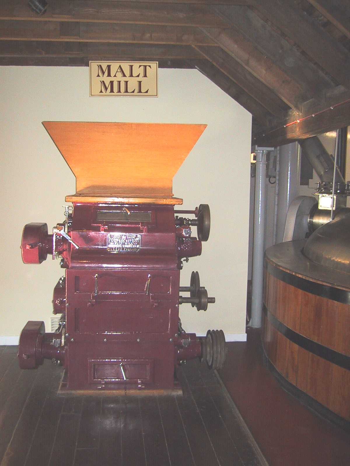 maltgrinderandtank.jpg